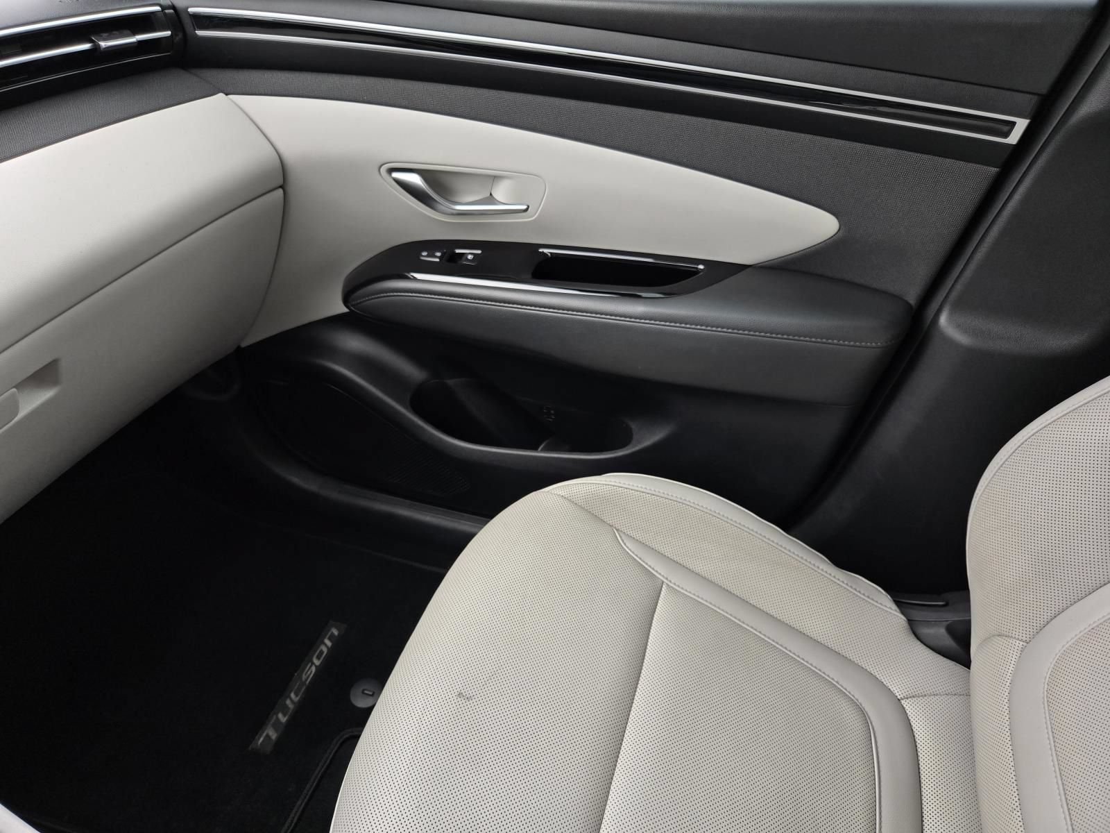 Used 2022 Hyundai Tucson SEL w/ Convenience + Premium Package FWD image 32