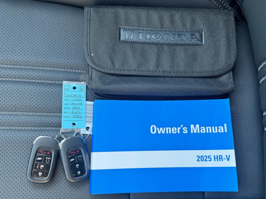 Used 2025 Honda HR-V EX-L image 33