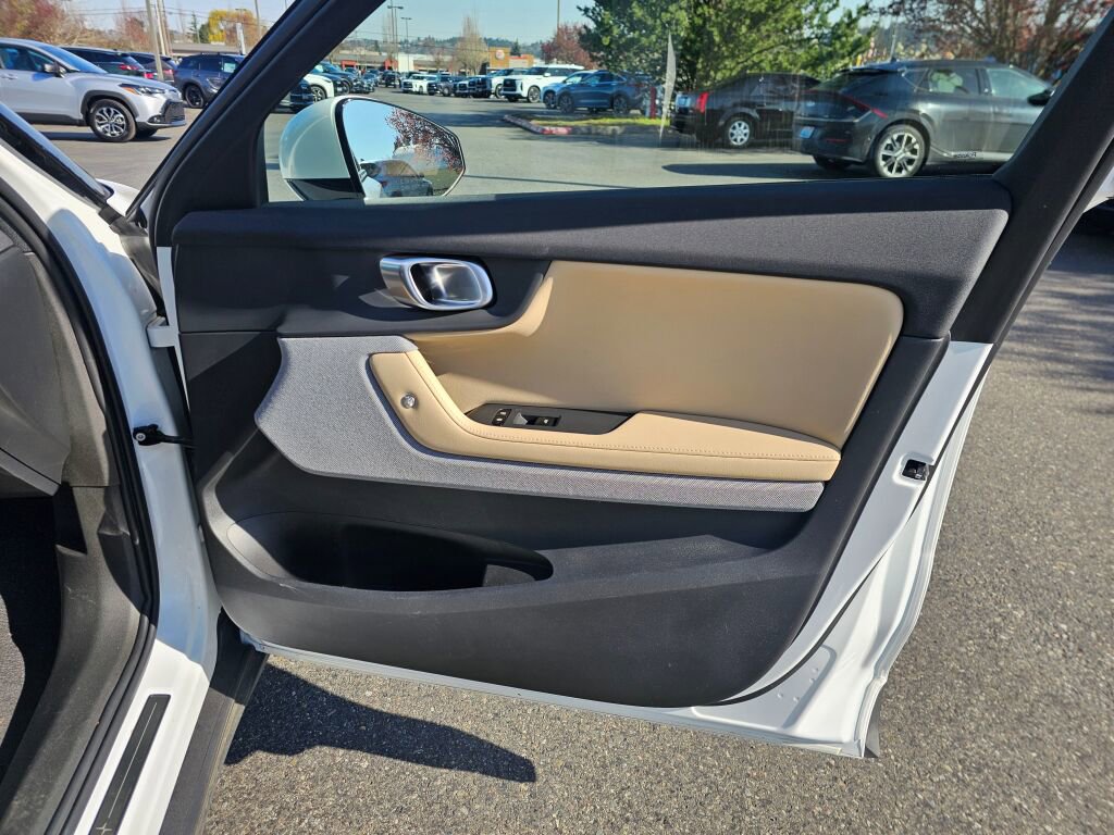 Used 2022 Polestar Polestar 2 w/ Plus Package image 10