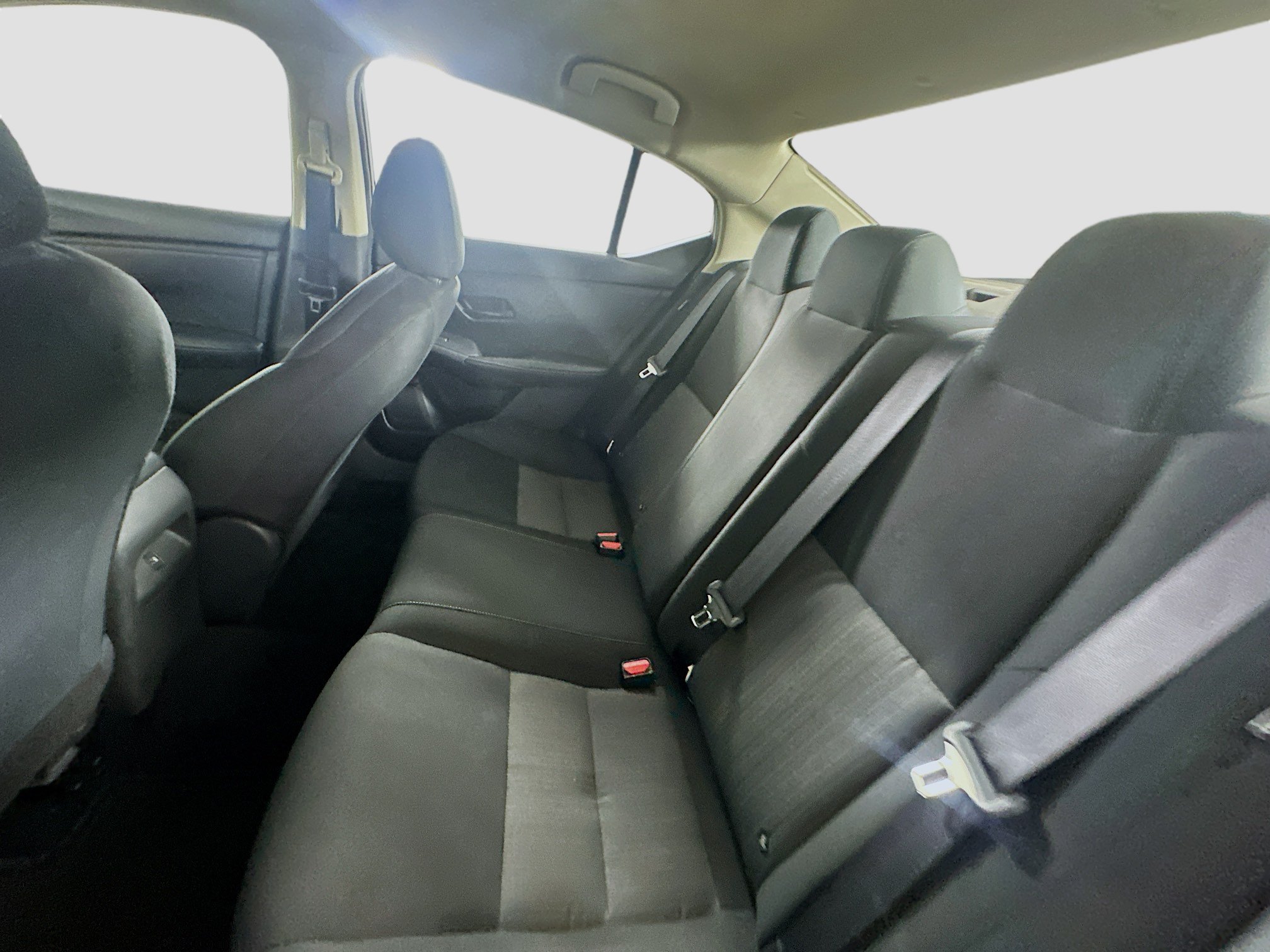 Used 2025 Nissan Sentra SV FWD image 26