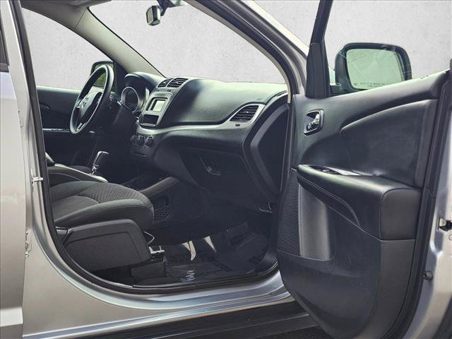 Used 2016 Dodge Journey SXT AWD/4WD image 12