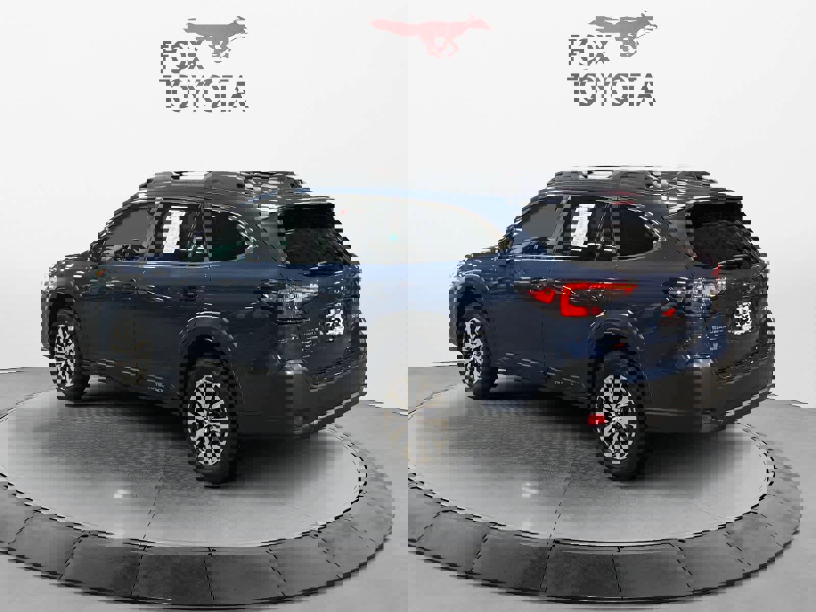 Used 2024 Subaru Outback Premium image 4