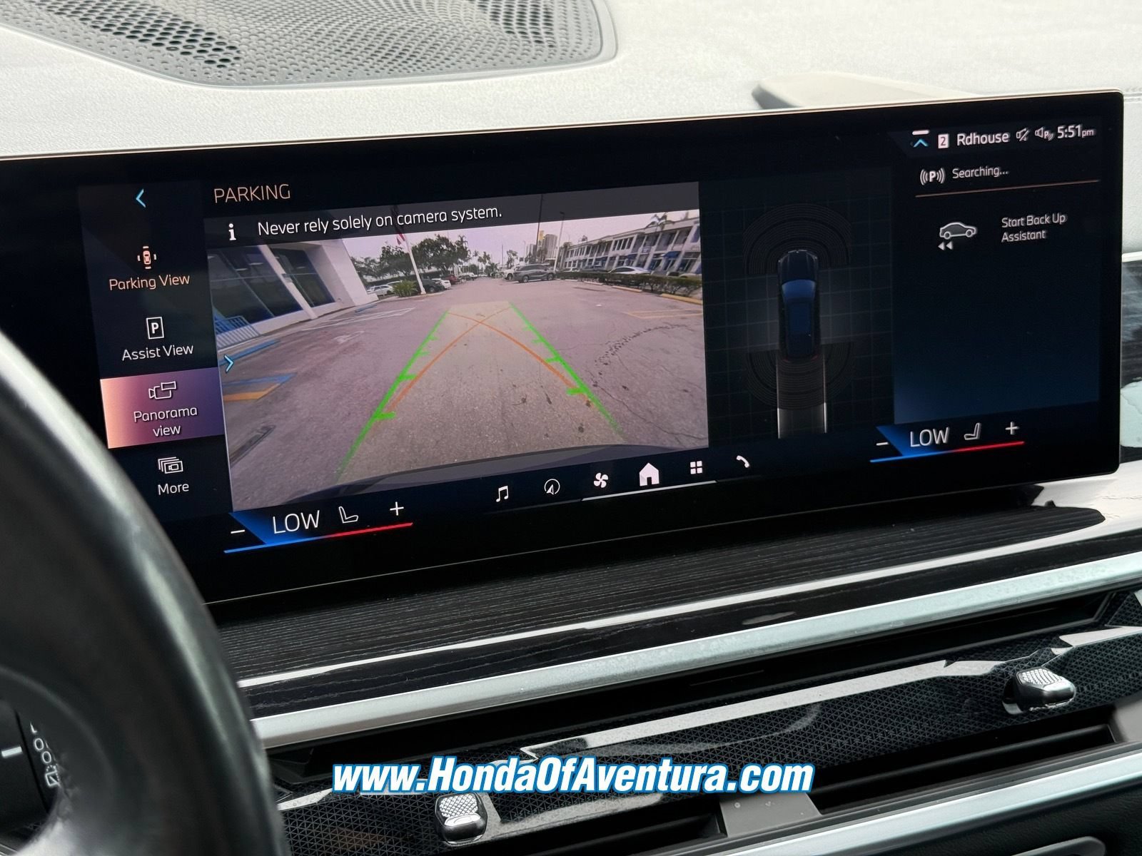 Used 2024 BMW X5 sDrive40i w/ M Sport Package RWD image 26