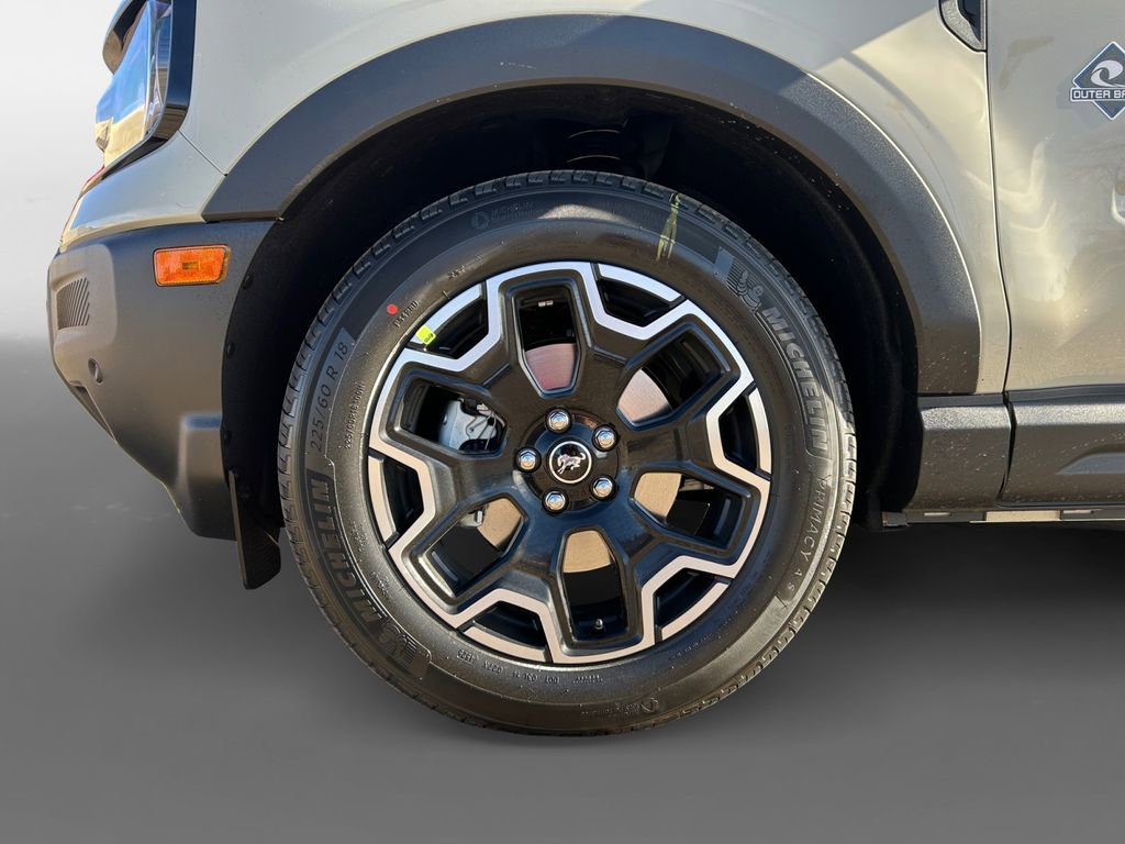 Used 2025 Ford Bronco Sport Outer Banks w/ Outer Banks Tech Package+ AWD/4WD image 14