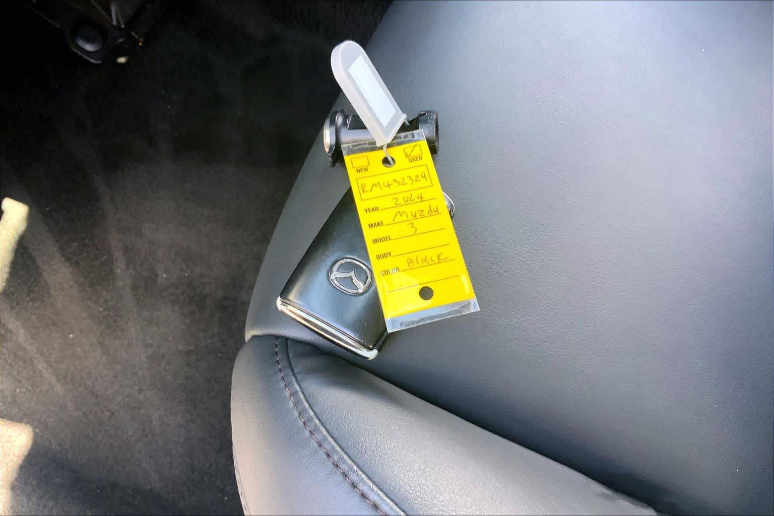 Used 2024 MAZDA MAZDA3 s FWD image 15