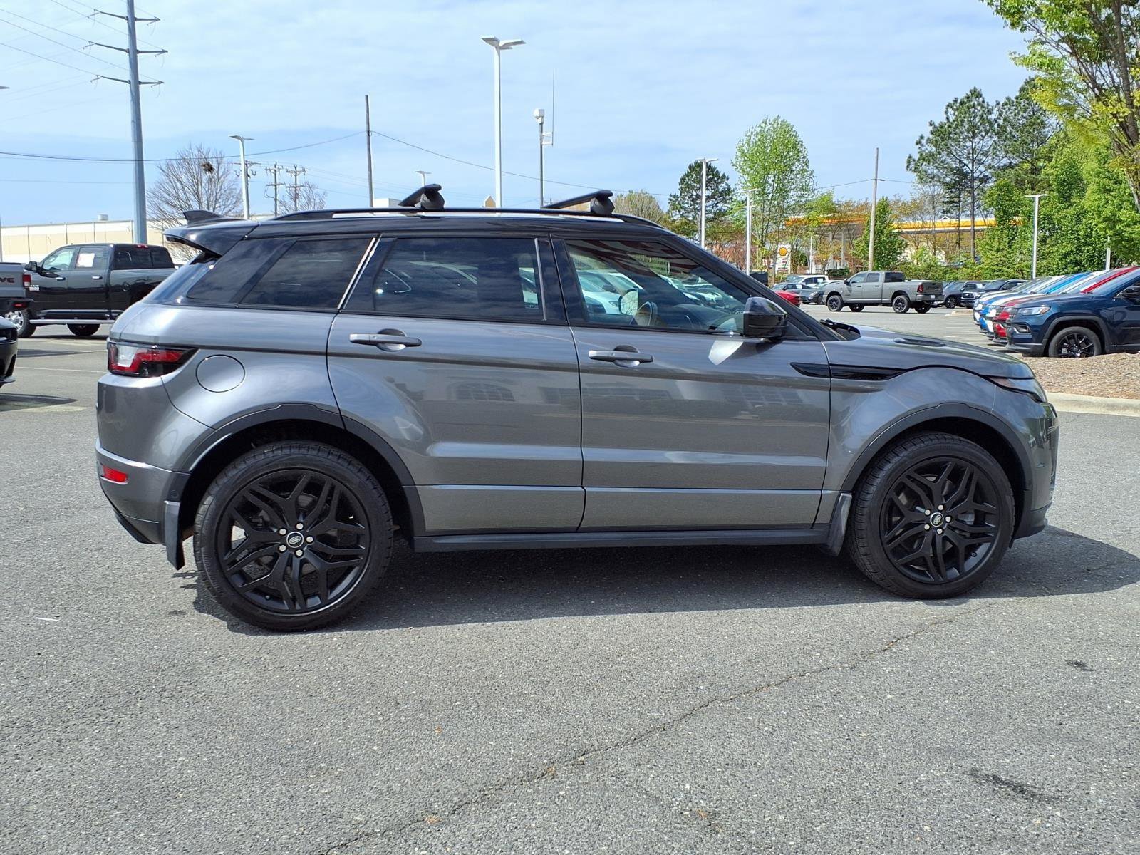 Used 2018 Land Rover Range Rover Evoque HSE Dynamic AWD/4WD image 11