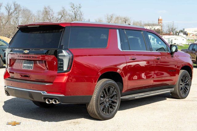 New 2026 Chevrolet Suburban Premier image 6