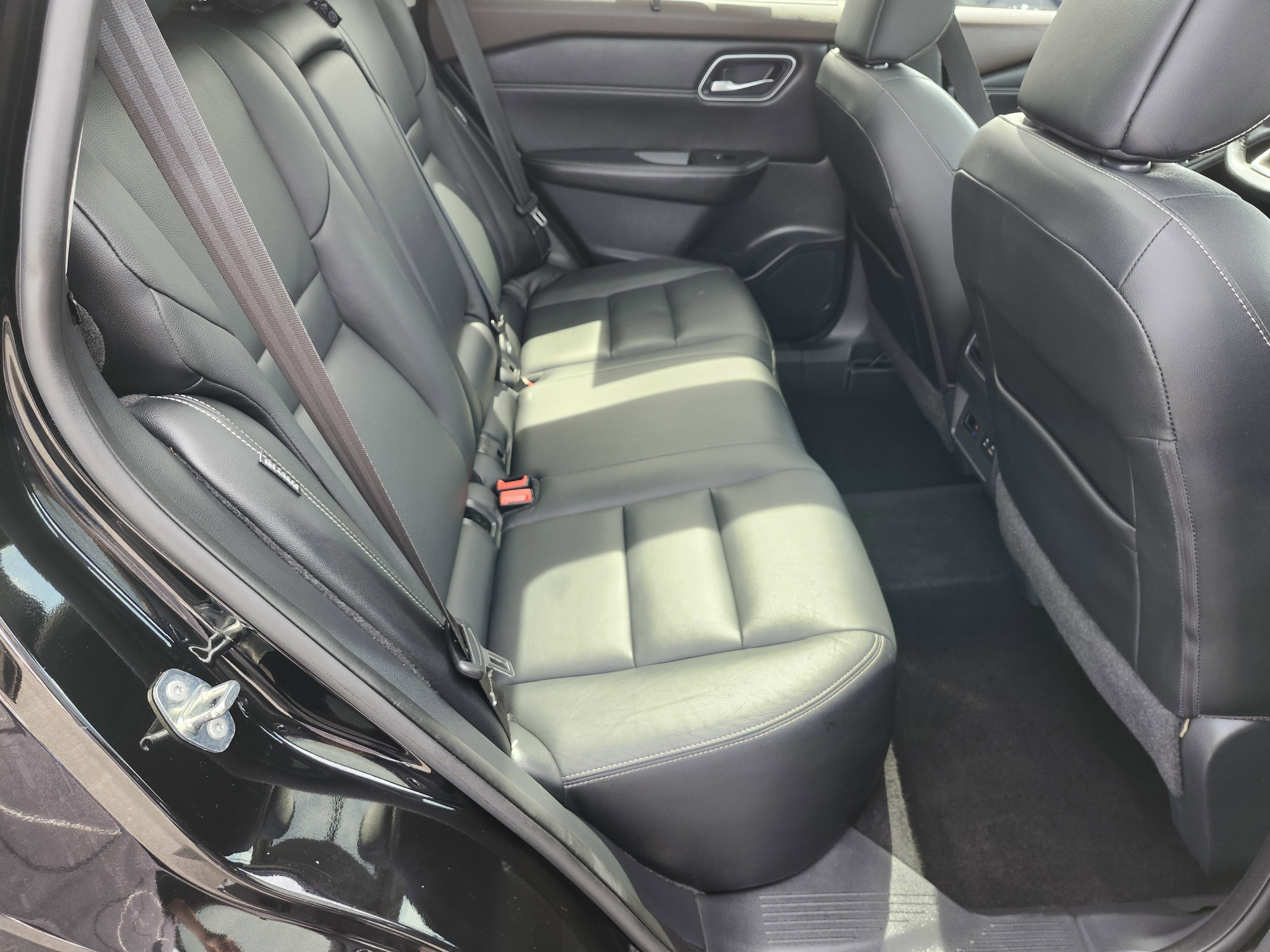 Used 2021 Nissan Rogue SL w/ Premium Package AWD/4WD image 23