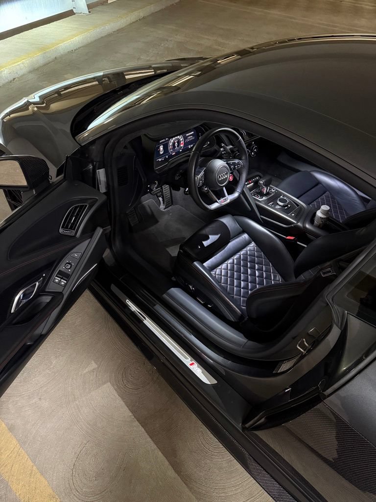 Used 2017 Audi R8 V10 AWD/4WD image 18
