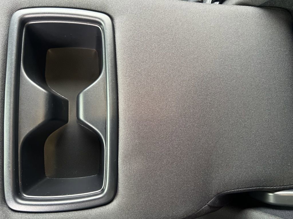 Used 2023 Toyota RAV4 SE image 33