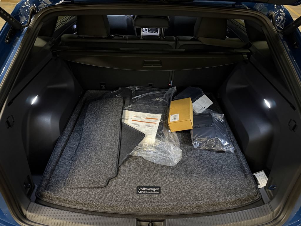 New 2026 Volkswagen Atlas Cross Sport SEL R-Line AWD/4WD image 27