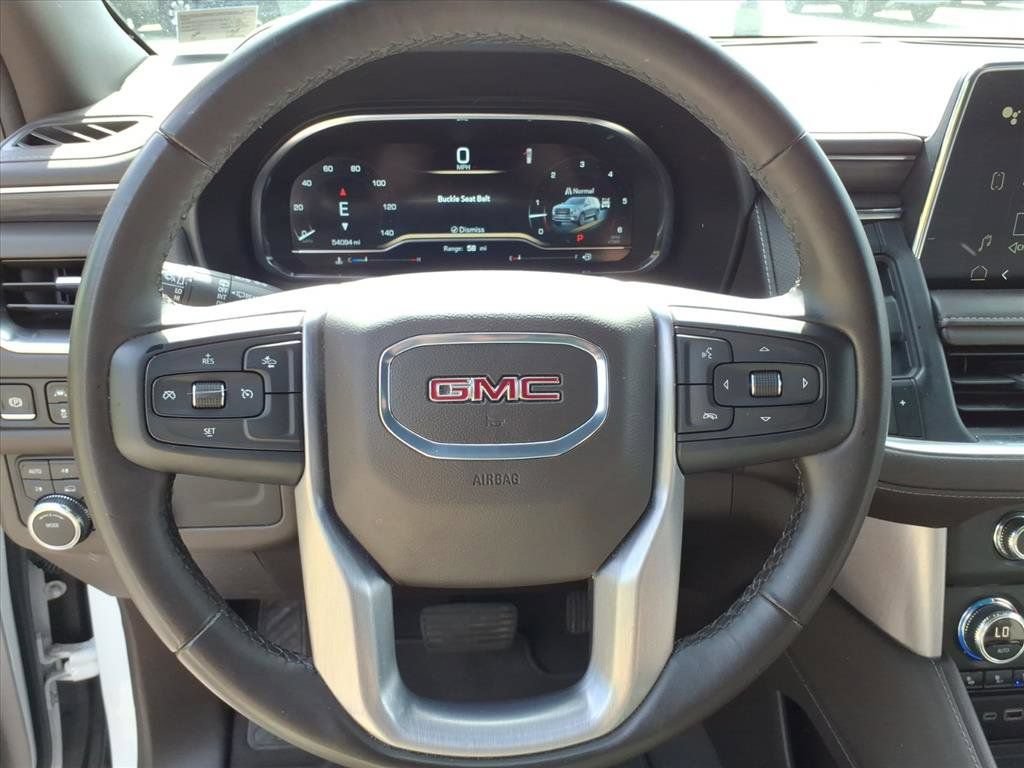 Used 2024 GMC Yukon SLT AWD/4WD image 28