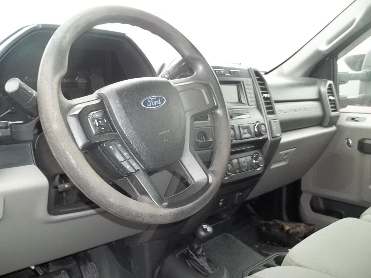 Used 2018 Ford F450 XL w/ Power Equipment Group AWD/4WD image 10