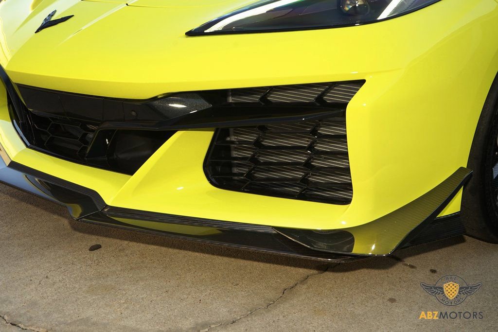 Used 2023 Chevrolet Corvette Z06 w/ Z07 Performance Package image 35