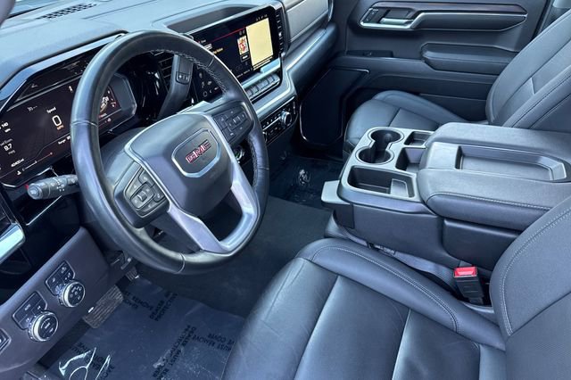 Used 2024 GMC Sierra 1500 SLT AWD/4WD image 10