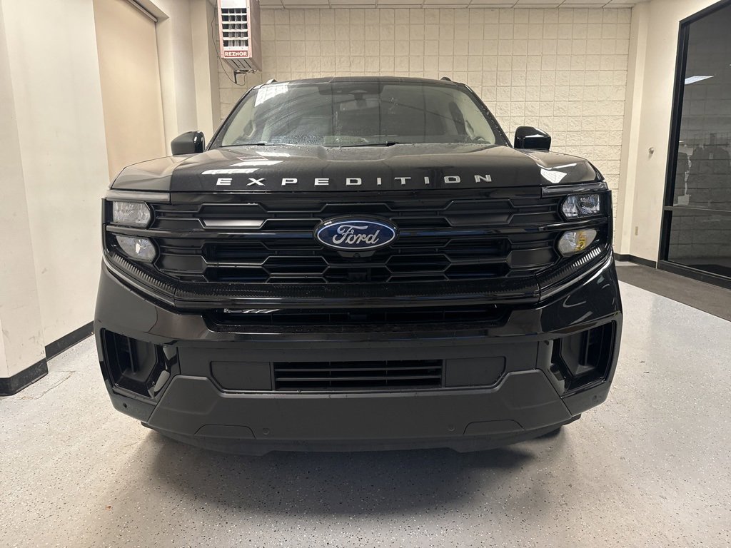 New 2025 Ford Expedition Max Active image 10