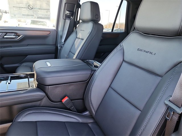 New 2026 GMC Yukon Denali image 13