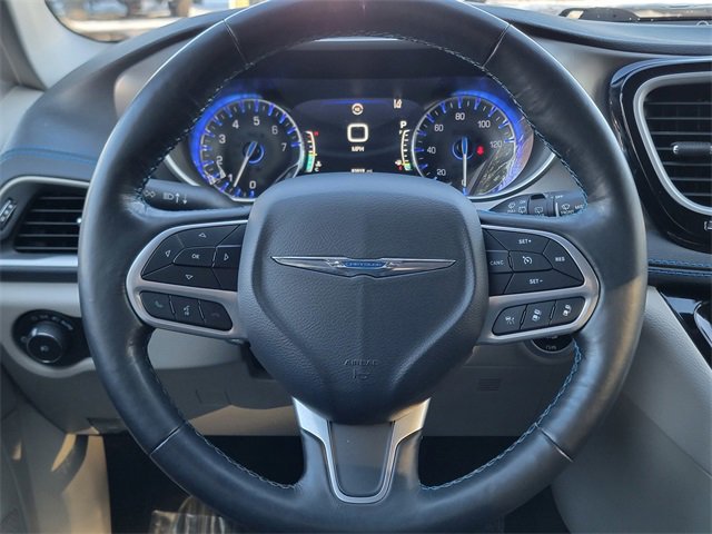 Certified 2021 Chrysler Pacifica Touring-L image 33