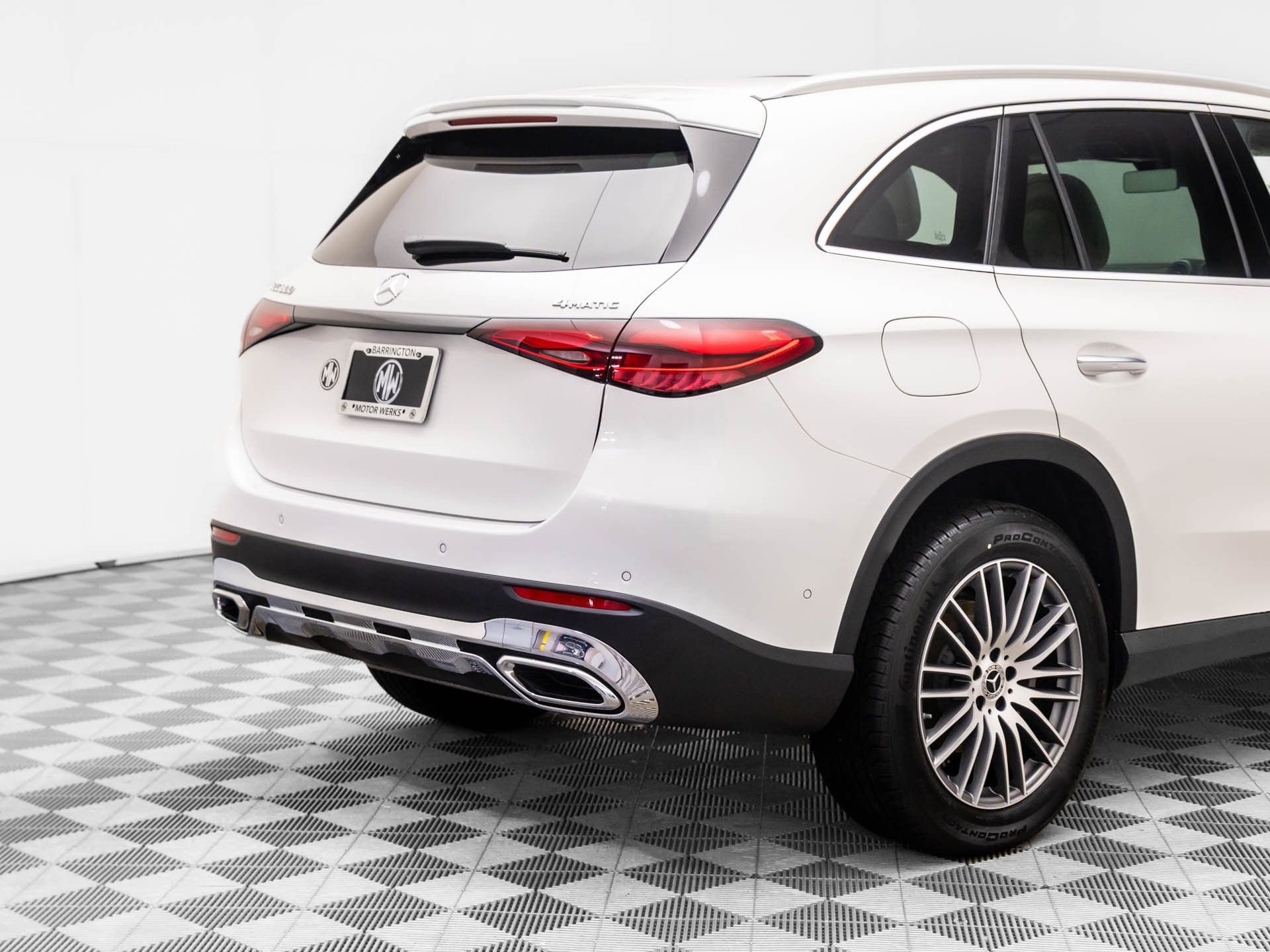 New 2026 Mercedes-Benz GLC 300 4MATIC image 36