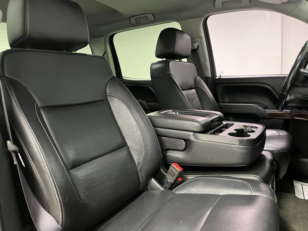 Used 2017 GMC Sierra 2500 SLE w/ HD SLE Preferred Plus Package AWD/4WD image 58