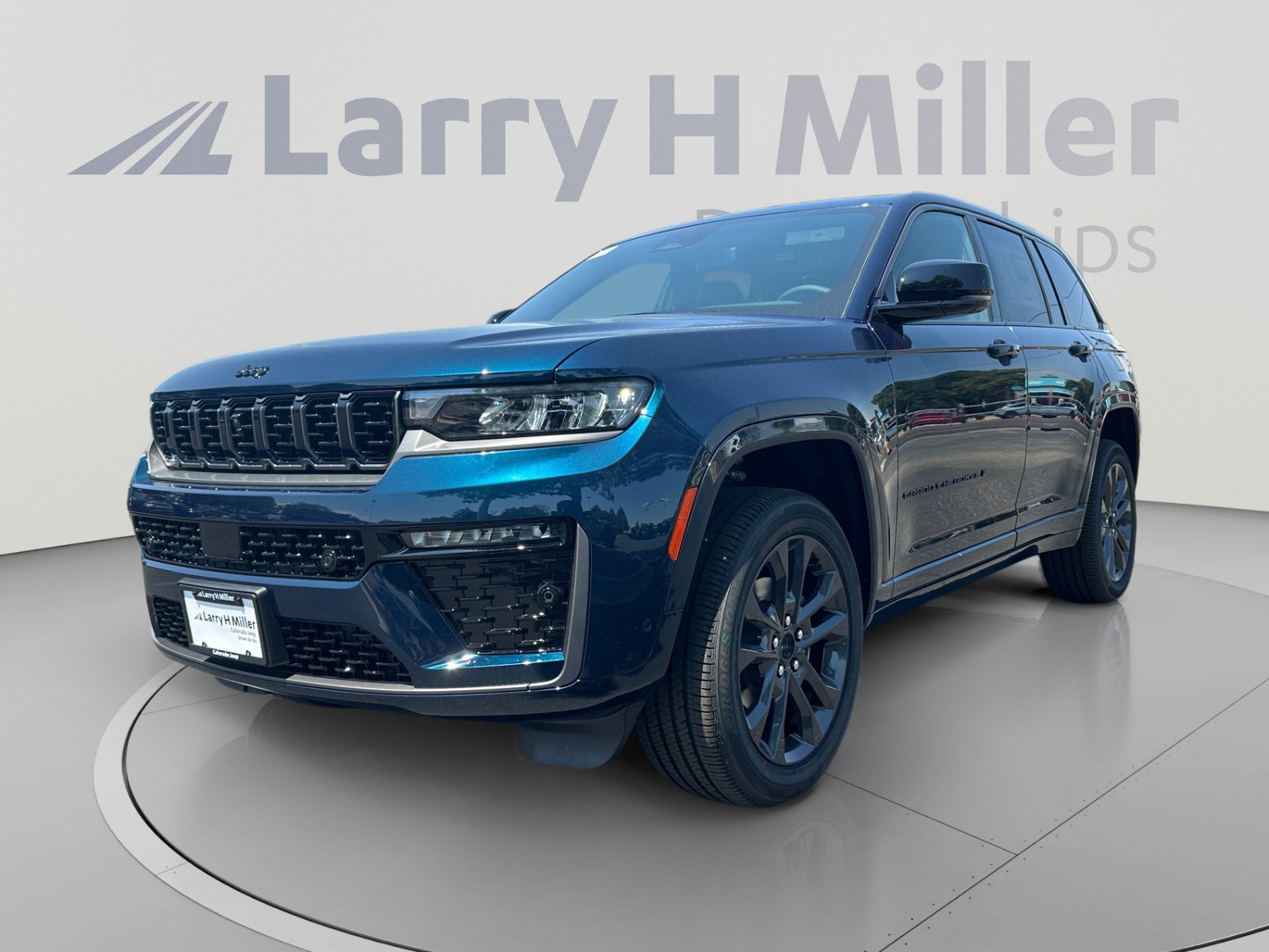 New 2026 Jeep Grand Cherokee Limited
