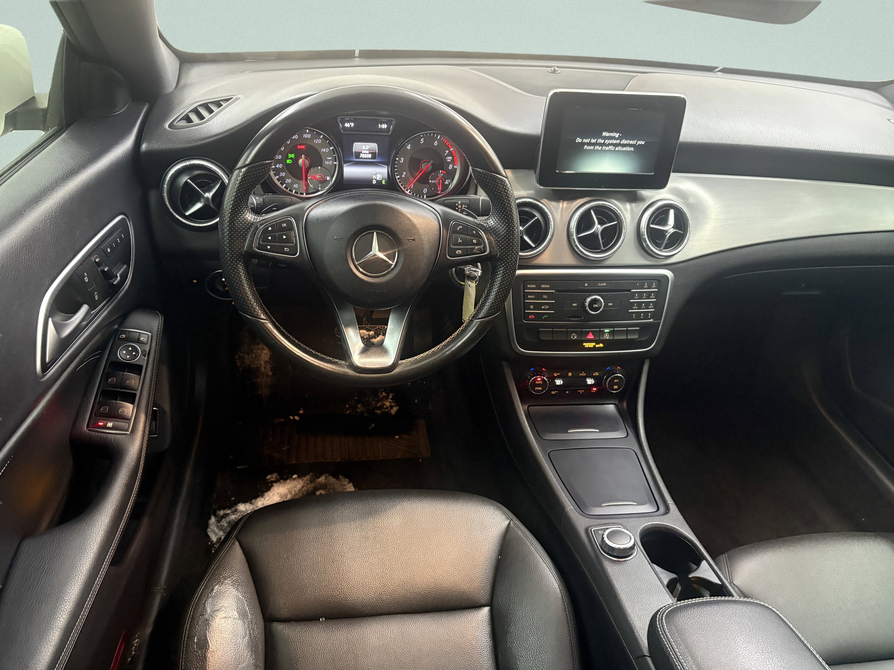 Used 2015 Mercedes-Benz CLA 250 image 7