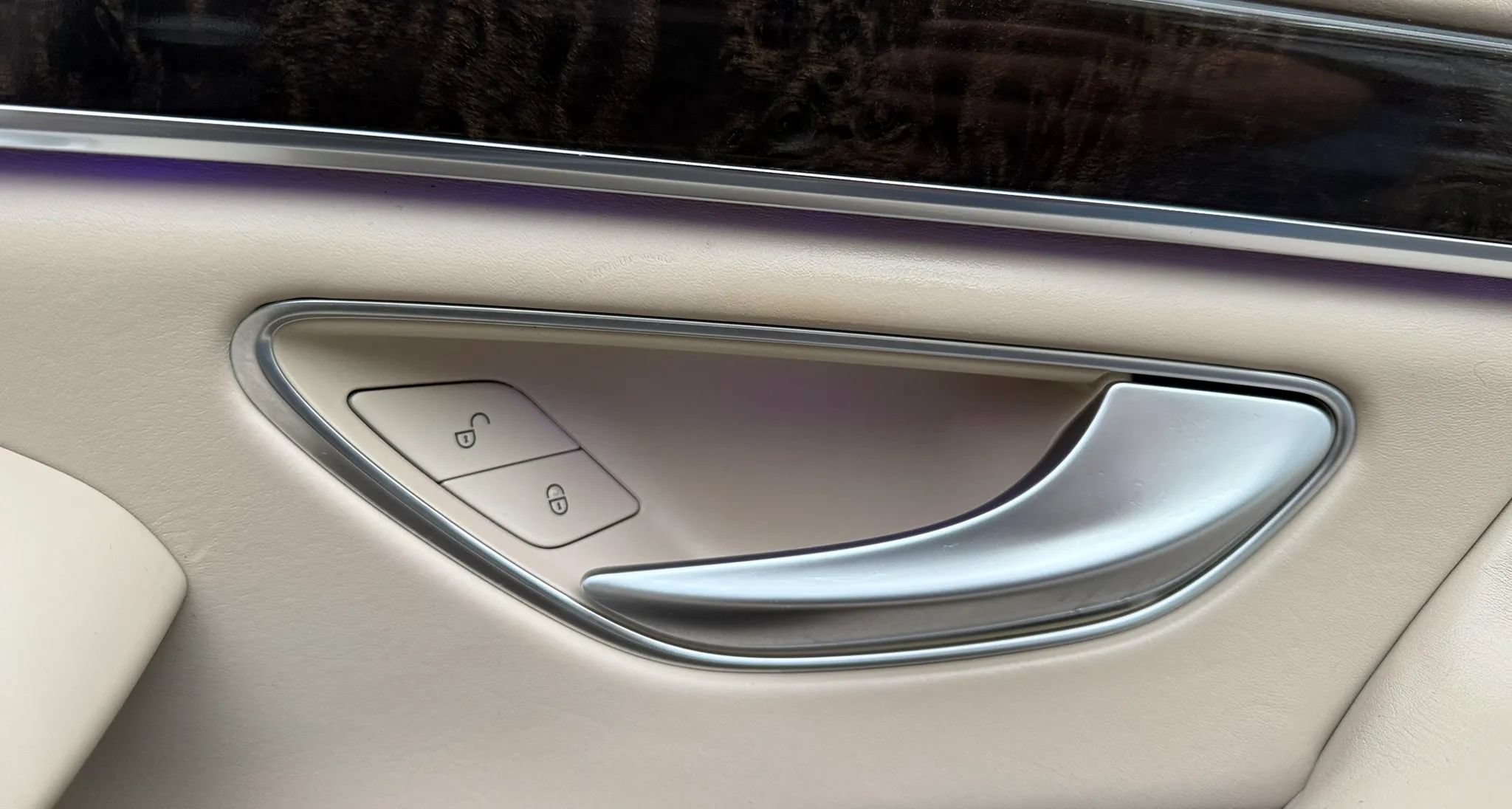 Used 2015 Mercedes-Benz S 63 AMG 4MATIC Sedan image 44