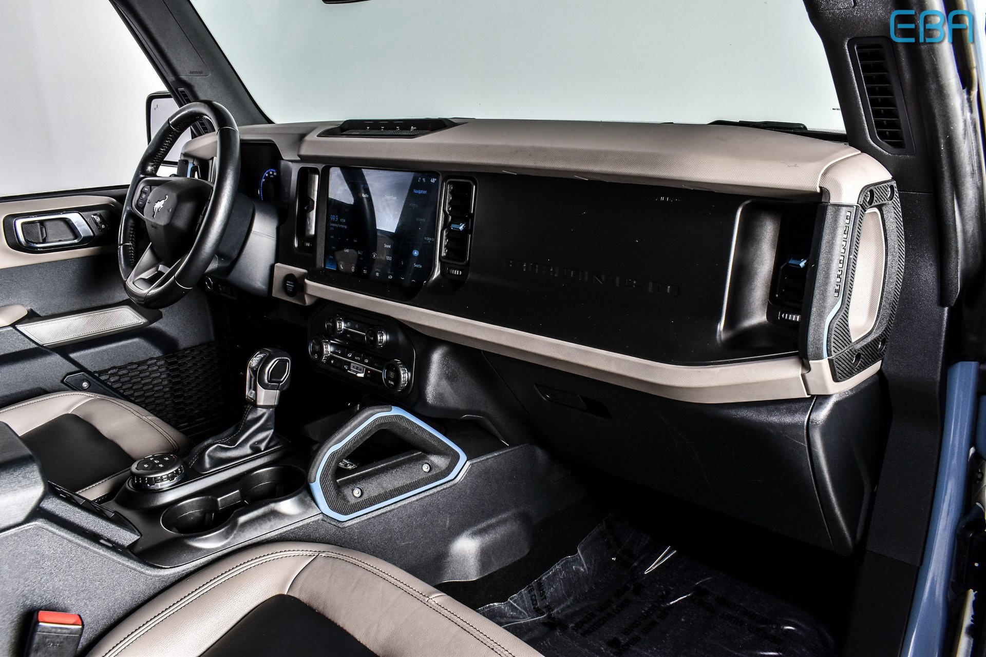 Used 2023 Ford Bronco Wildtrak image 24