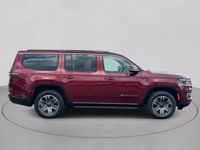 Used 2022 Jeep Wagoneer Series III AWD/4WD image 5