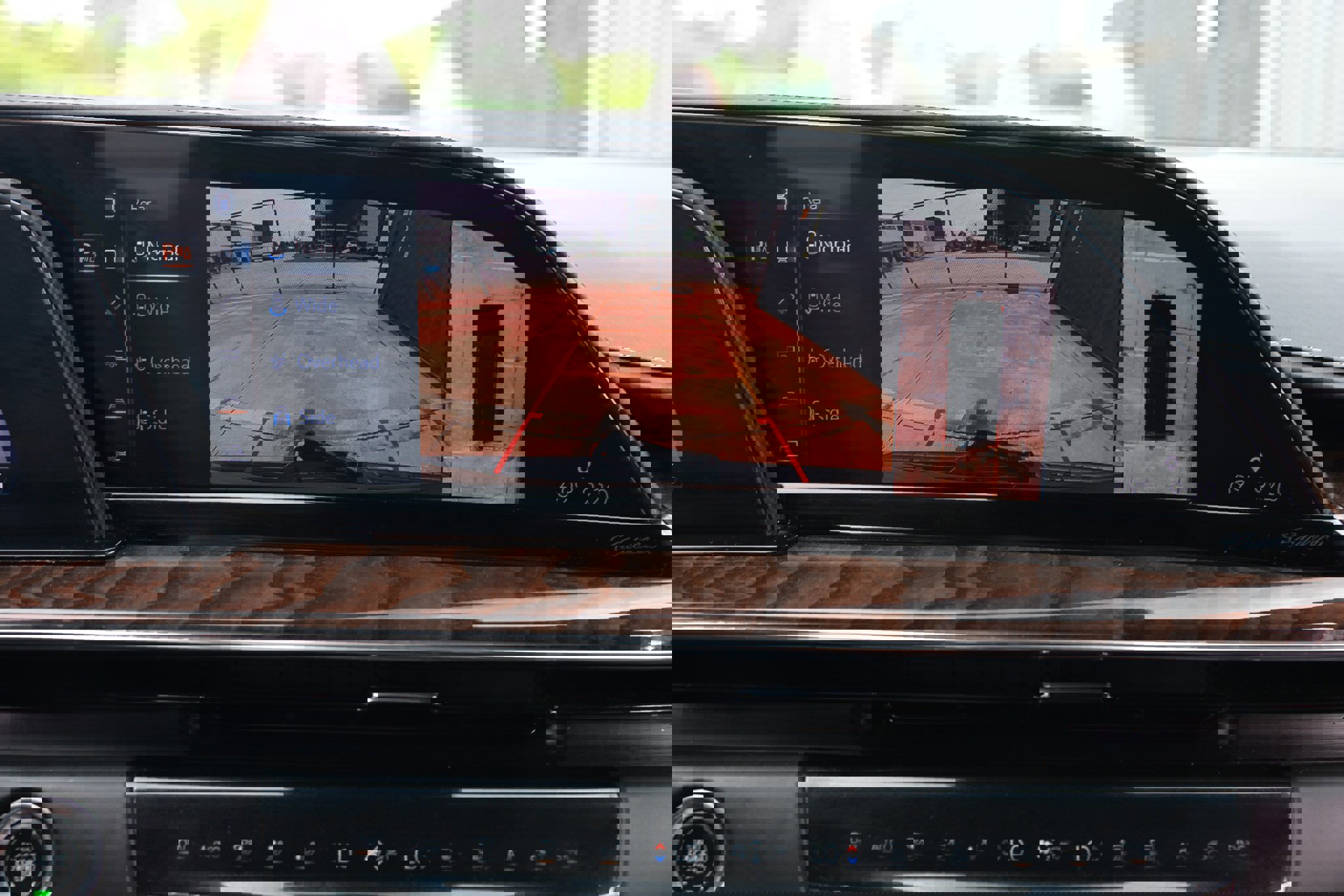 Used 2021 Cadillac Escalade Sport Platinum image 45