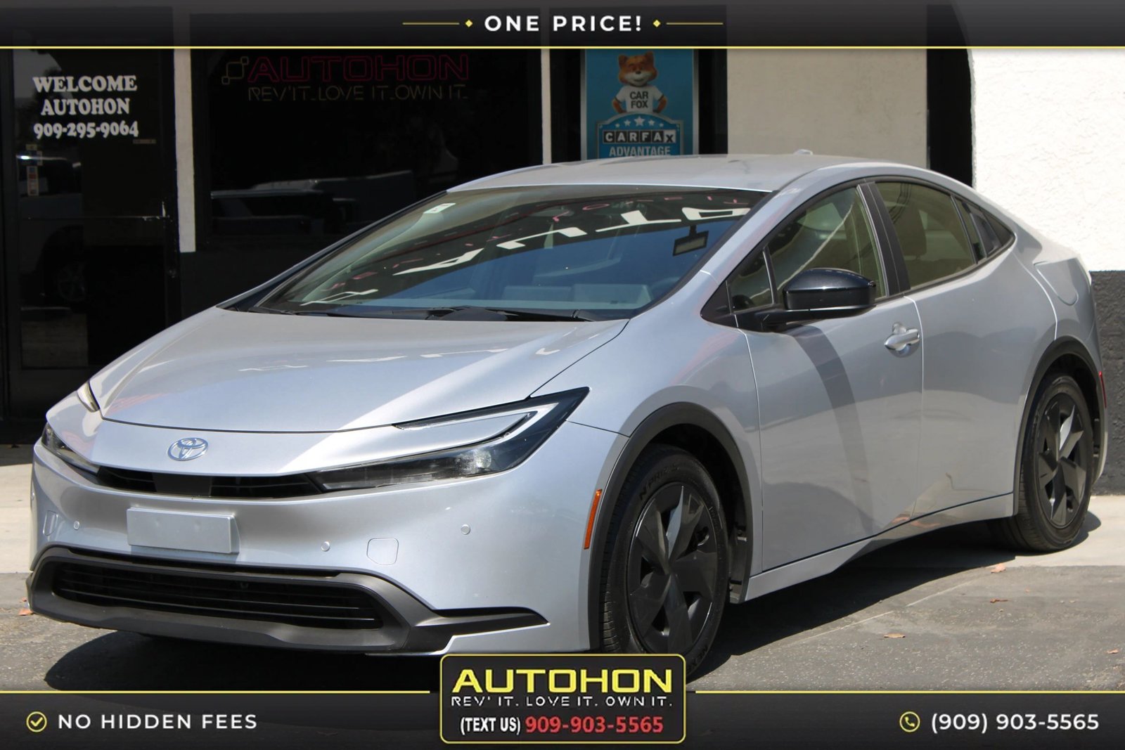 Used 2025 Toyota Prius LE