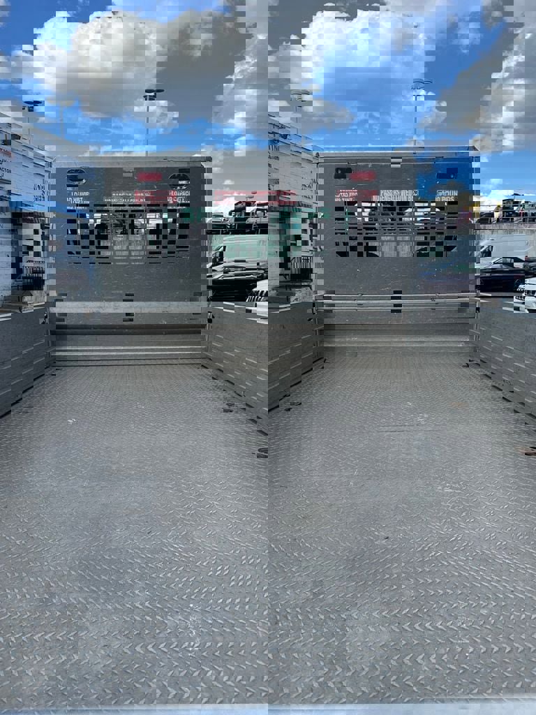 Used 2019 Ford Transit 250 138 RWD image 19