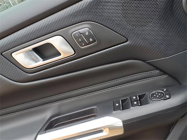 Used 2024 Ford Mustang GT Premium image 15