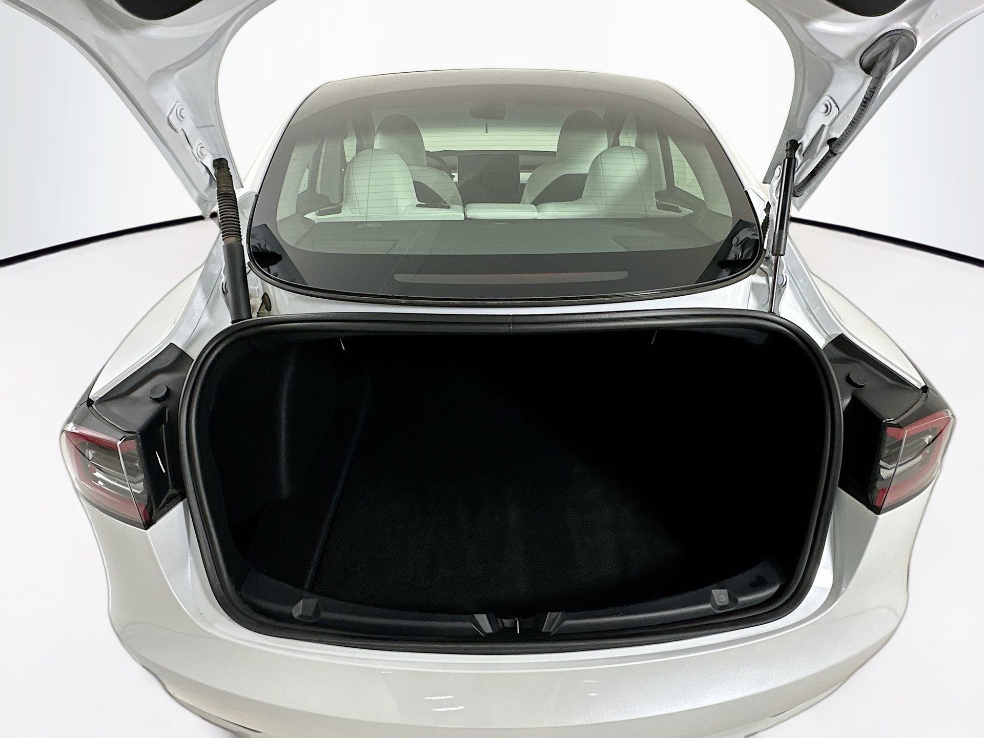 Used 2023 Tesla Model 3 Long Range image 29