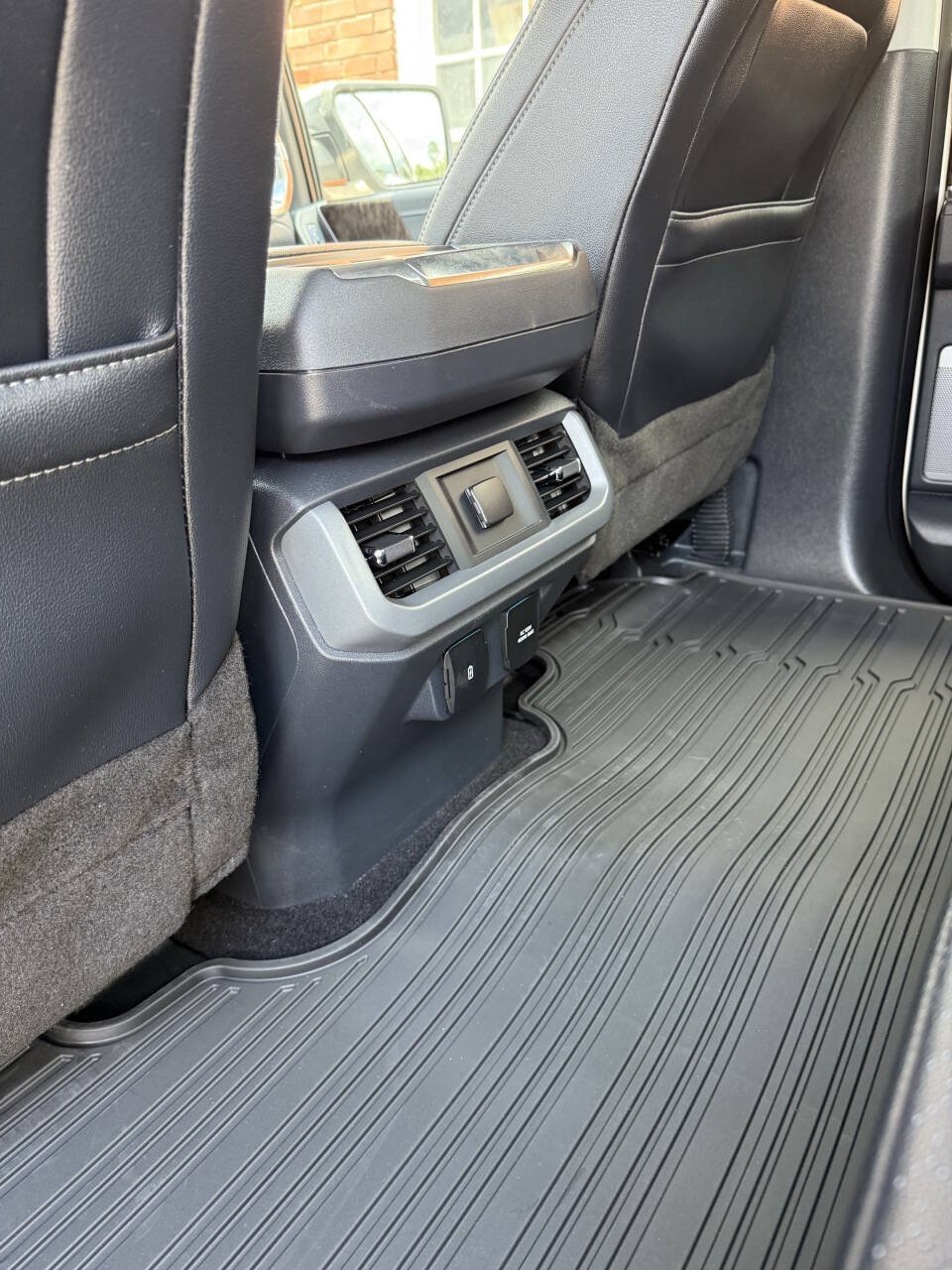 Used 2022 Ford F150 Lariat AWD/4WD image 15