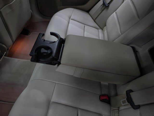 Used 2016 Mercedes-Benz E 350 Sedan image 17