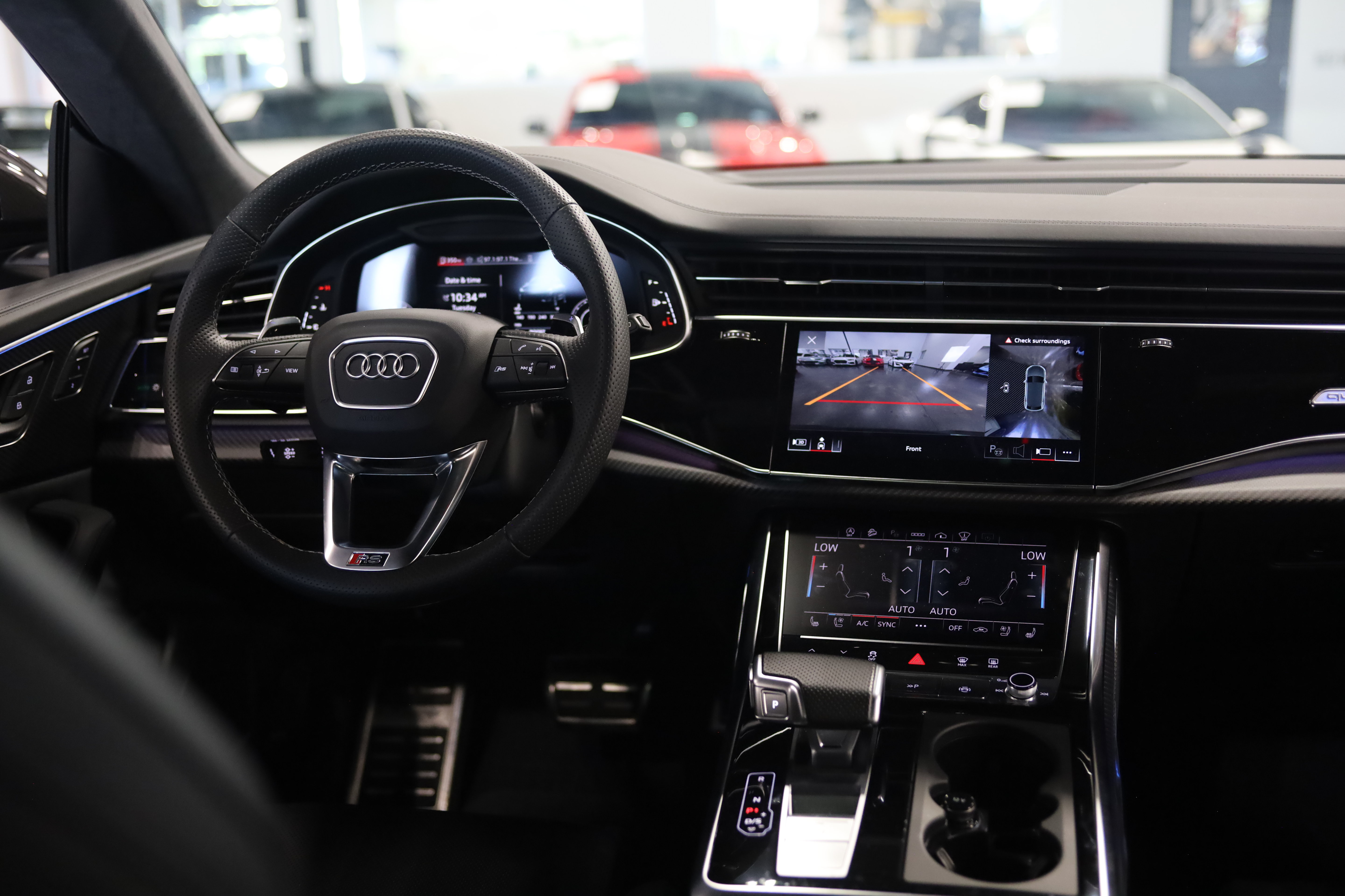 Used 2024 Audi RS Q8 AWD/4WD image 32