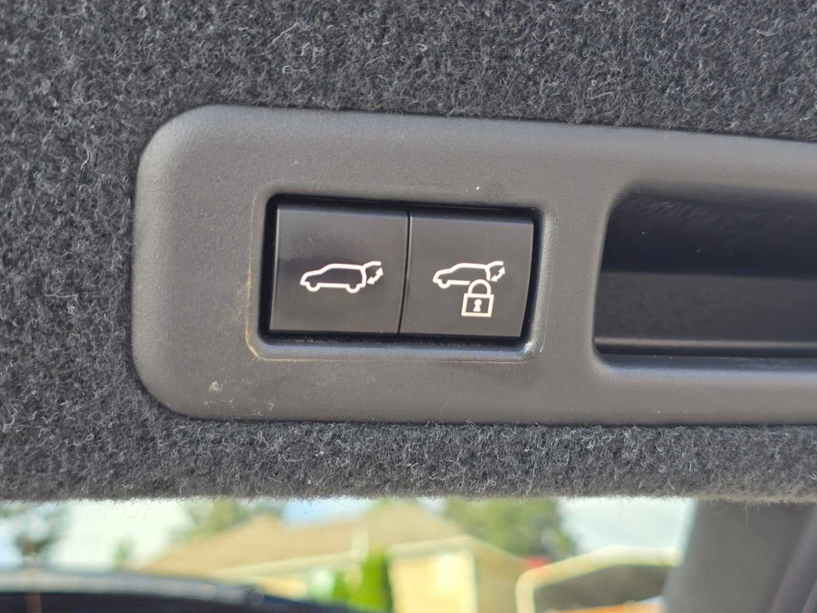 Used 2022 Lexus RX 450h AWD w/ Premium Package image 15