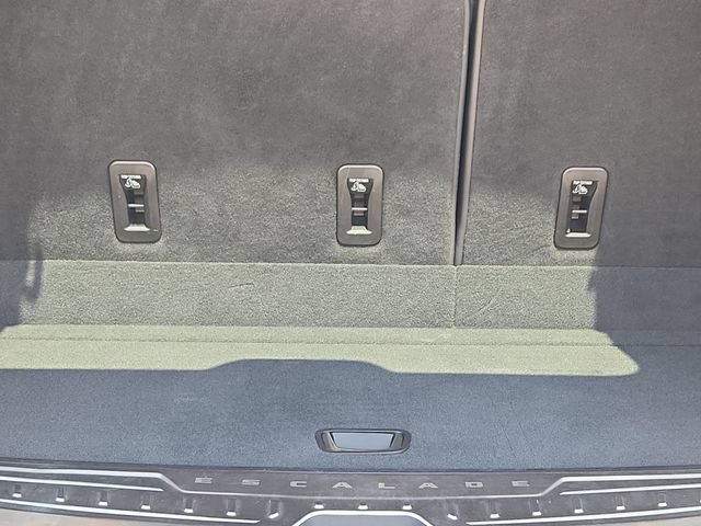 Used 2021 Cadillac Escalade Sport AWD/4WD image 25