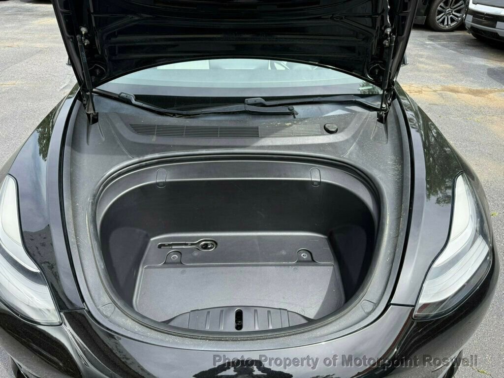 Used 2019 Tesla Model 3 Standard Range Plus image 7