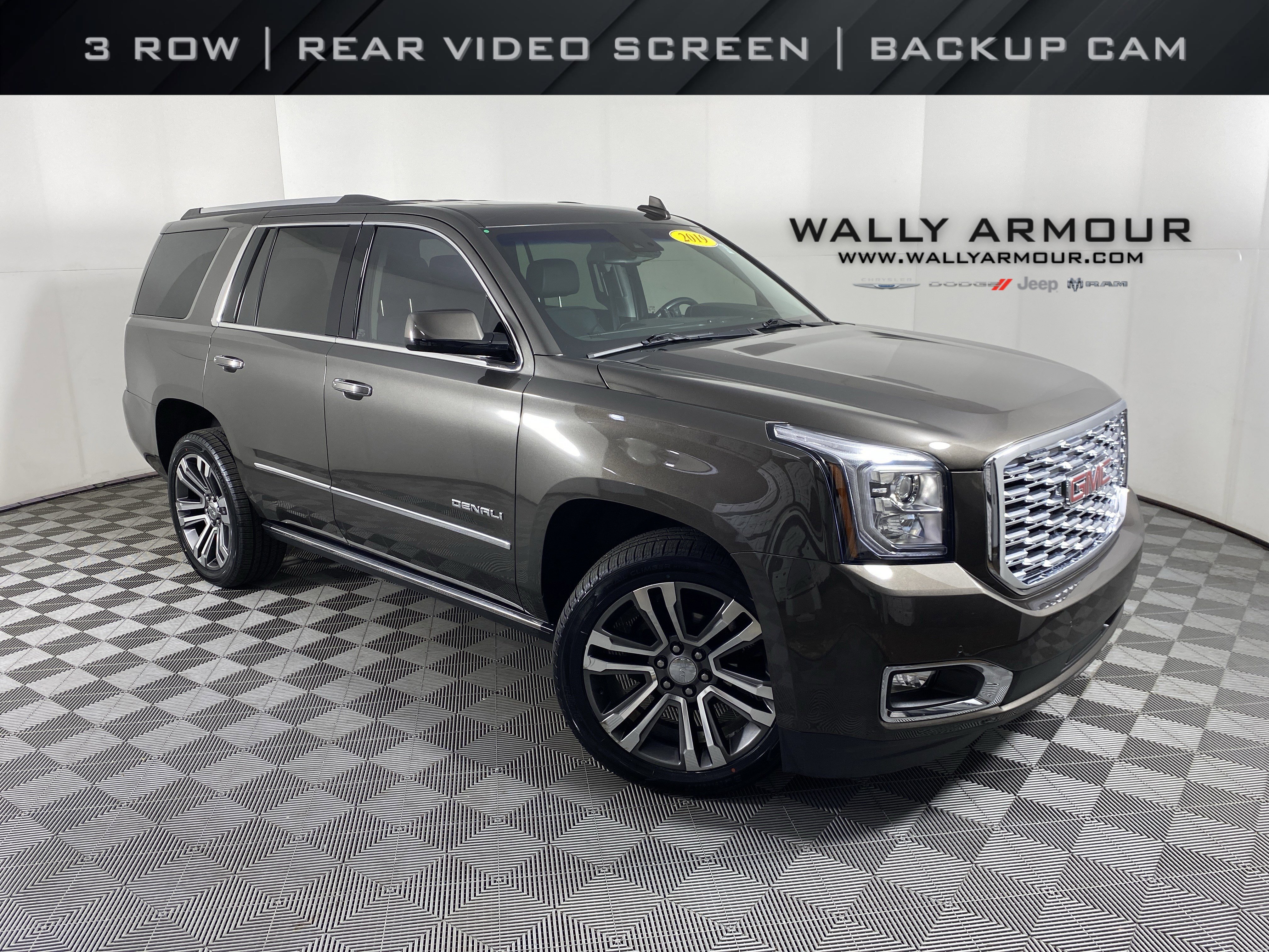 Used 2019 GMC Yukon Denali w/ Denali Ultimate Package image 1