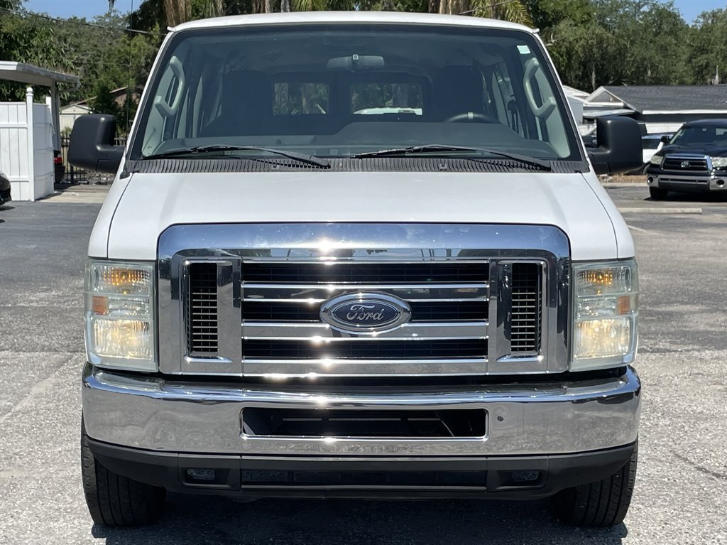 Used 2009 Ford E-350 and Econoline 350 XLT RWD image 17
