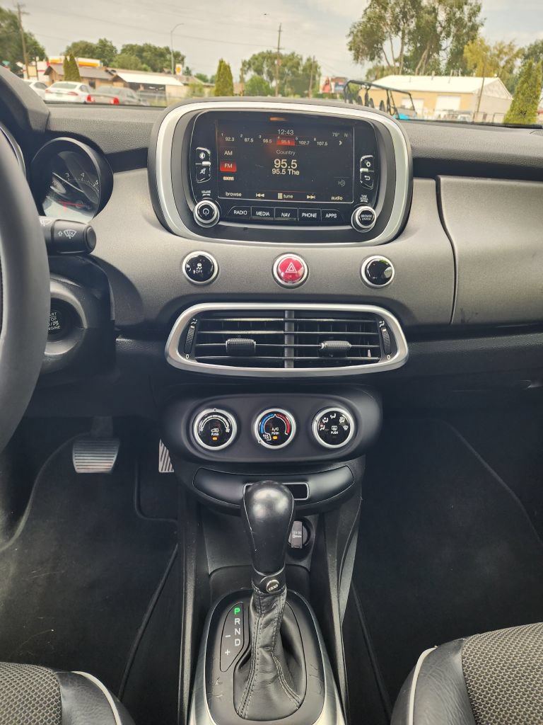 Used 2017 FIAT 500X Trekking FWD image 13