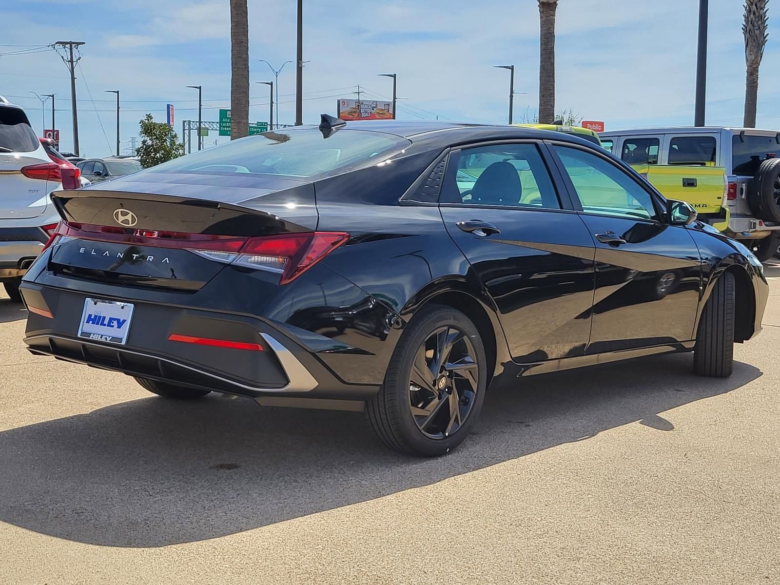 New 2026 Hyundai Elantra Sport w/ Cargo Package FWD image 5