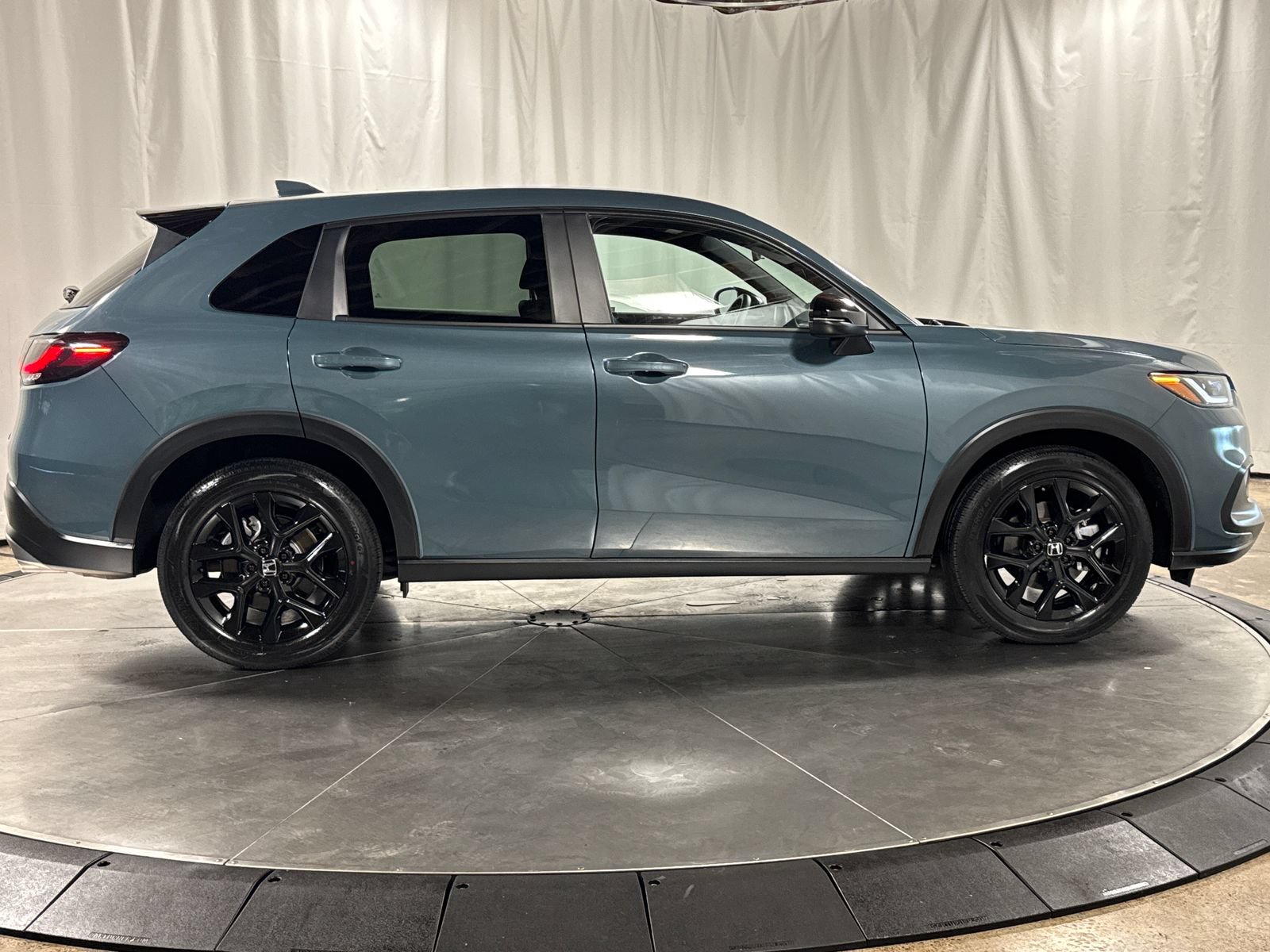 Certified 2024 Honda HR-V Sport image 6