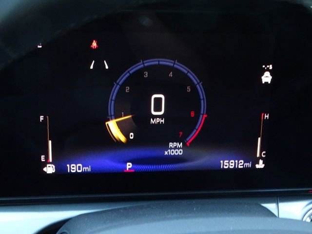 Used 2024 Chevrolet Trax LT w/ Driver Confidence Package image 30