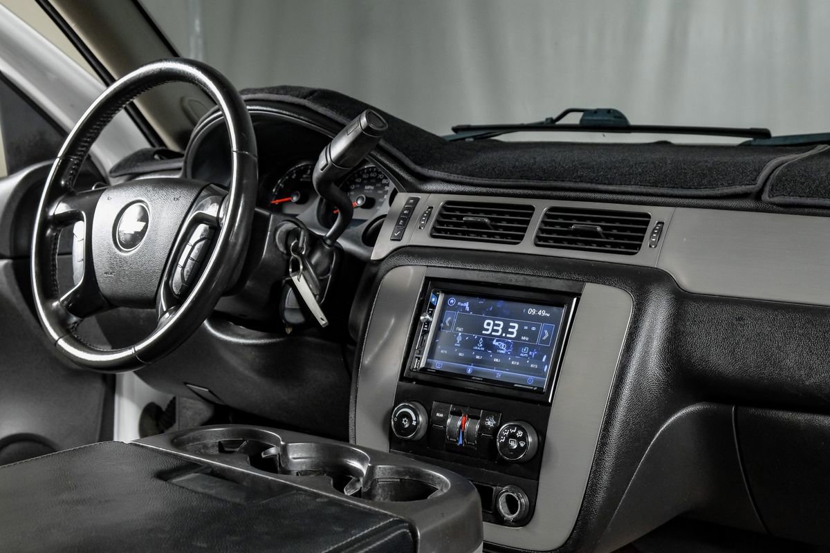 Used 2009 Chevrolet Tahoe LS image 21