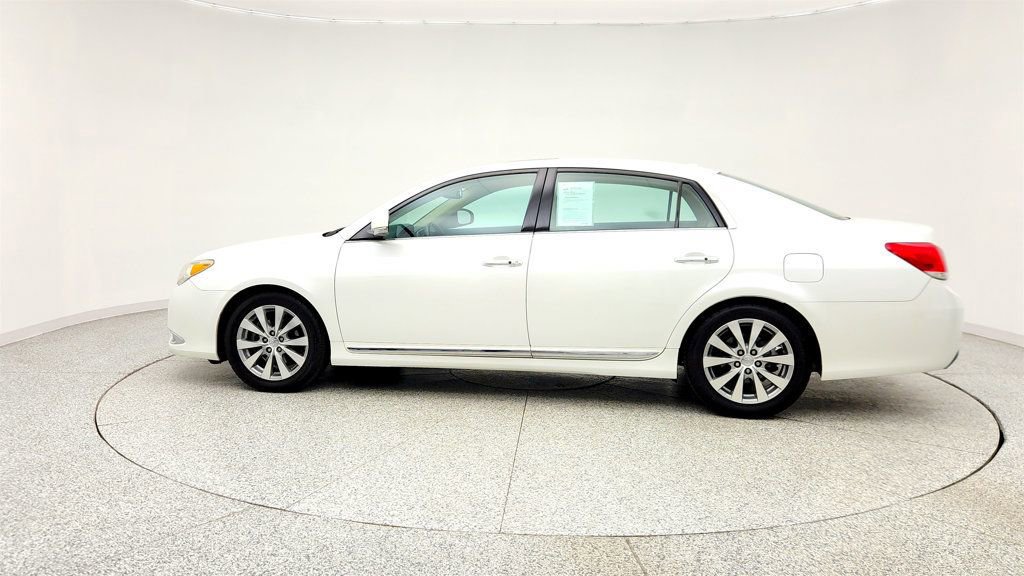 Used 2012 Toyota Avalon Limited FWD image 8