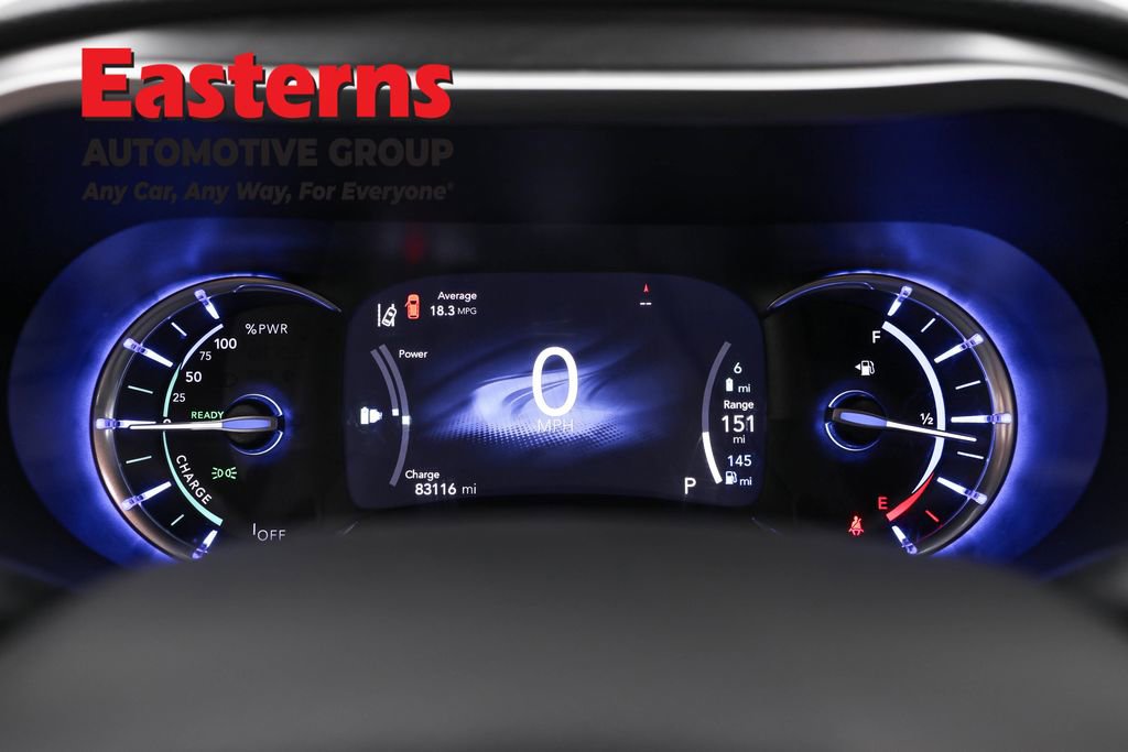 Used 2022 Chrysler Pacifica Touring-L image 18