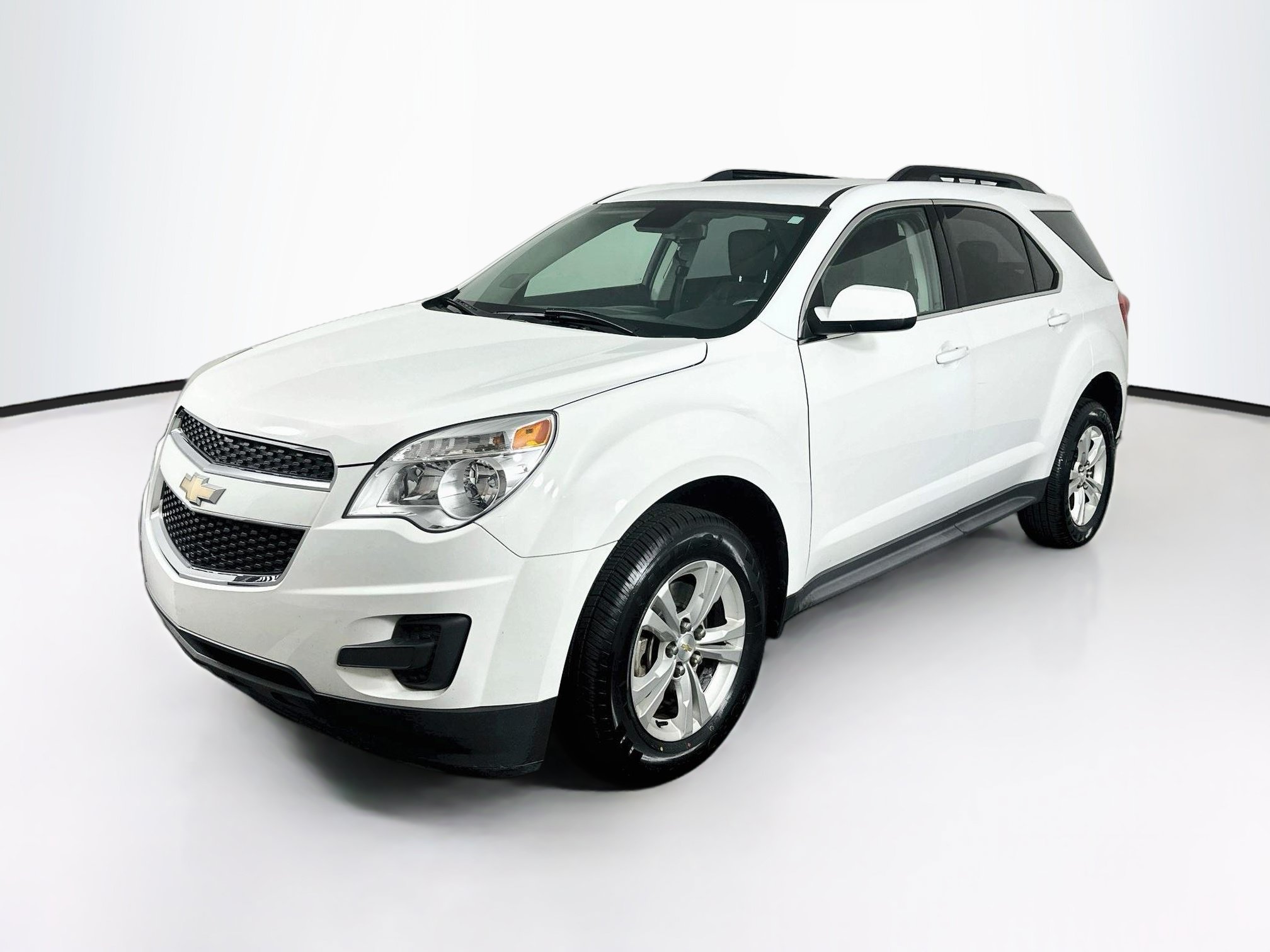 Used 2015 Chevrolet Equinox LT w/ Driver Convenience Package FWD image 3